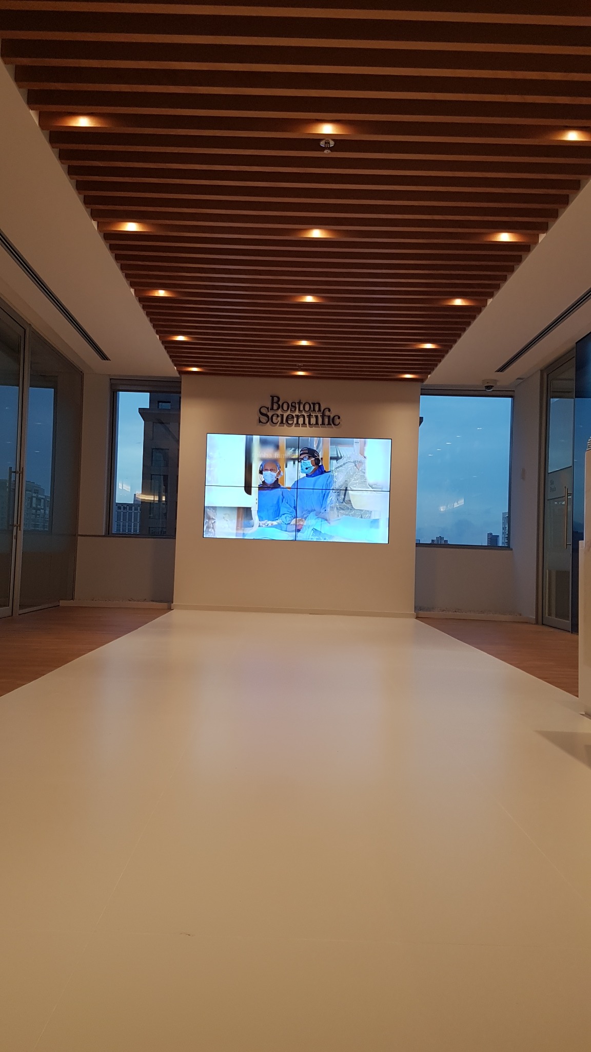 Ambiente de apresentação — Corporativo Rocha Verá