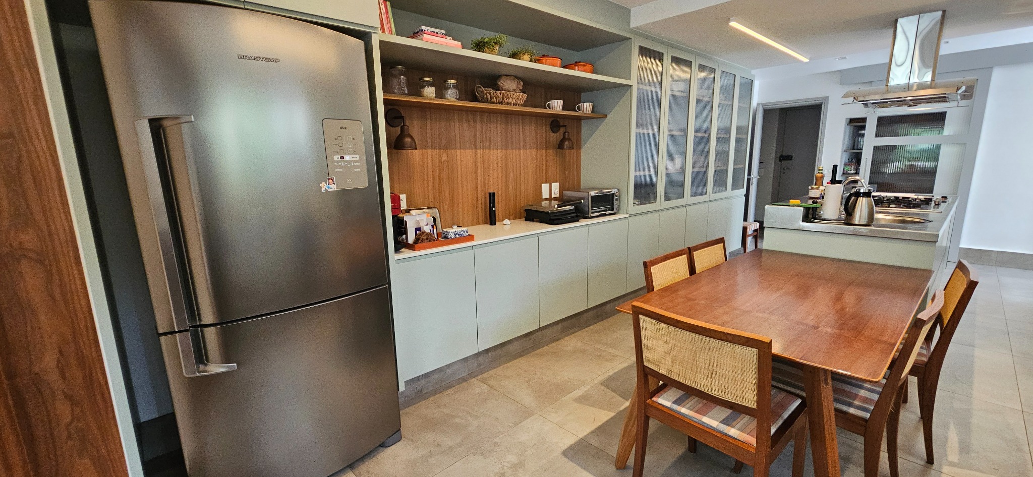 Cozinha e sala de almoço — Casa Morumbi