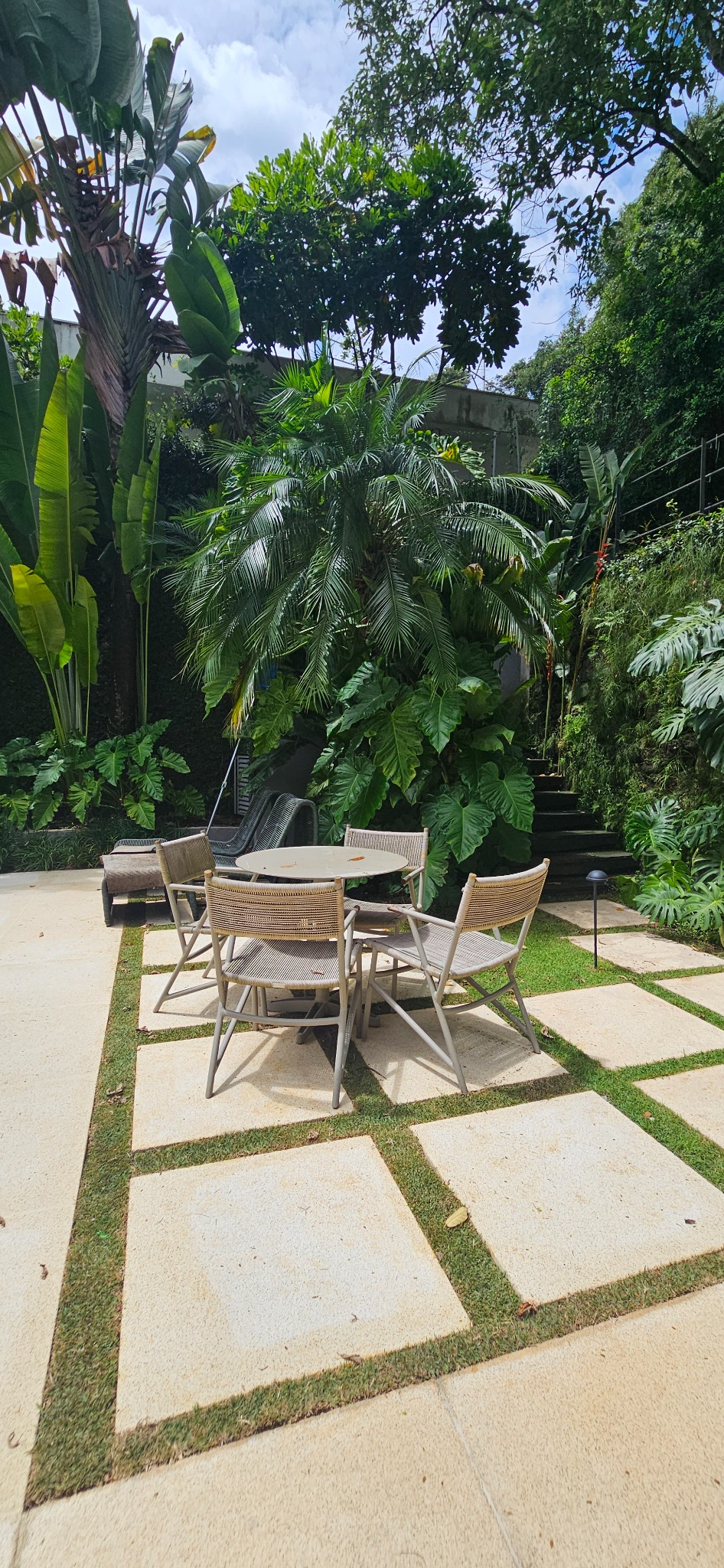 Área externa e paisagismo — Casa Morumbi